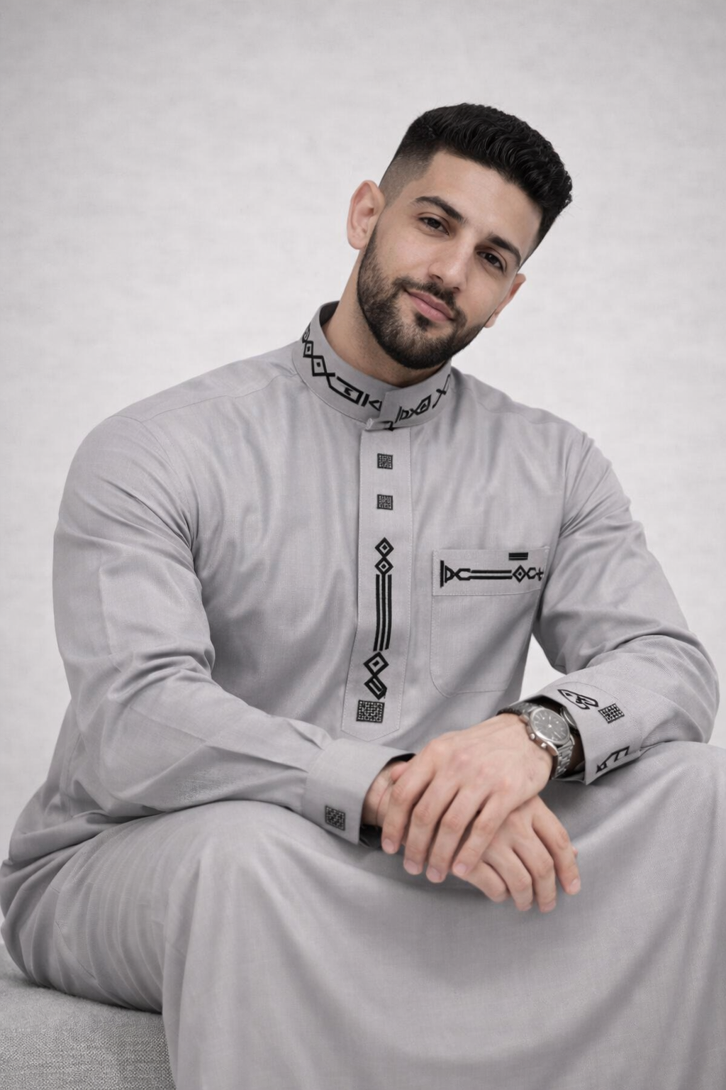 ثوب زاد الاسلامى (رمادي فاتح)