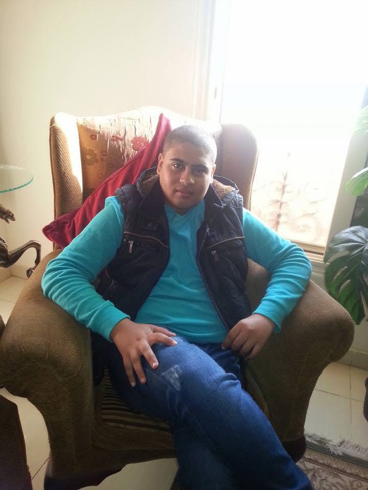 ثوب زاد اسود