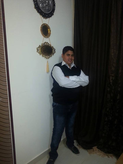 ثوب زاد اسود